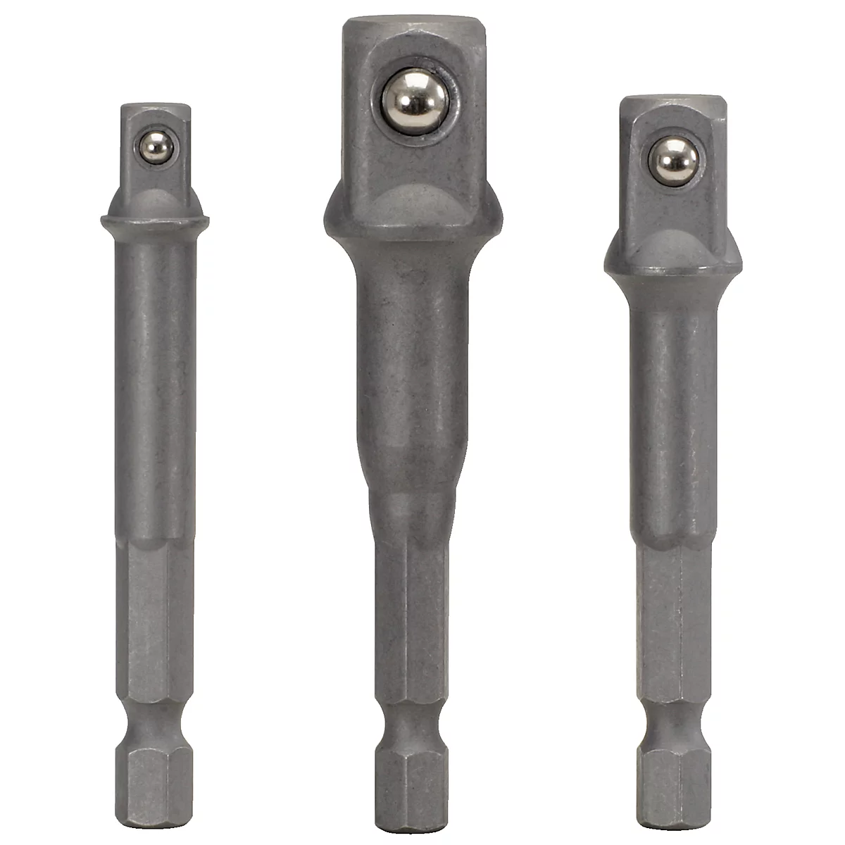 Drei metallfarbene Steckschlüsseladapter, mit Kugelverschluss und sechseckigem Schaft.